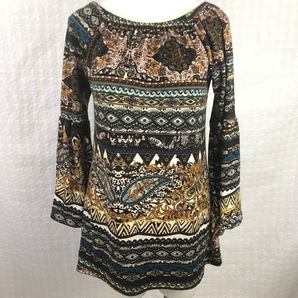 Win Win Tunic Top Paisley Bell Sleeve Size Small